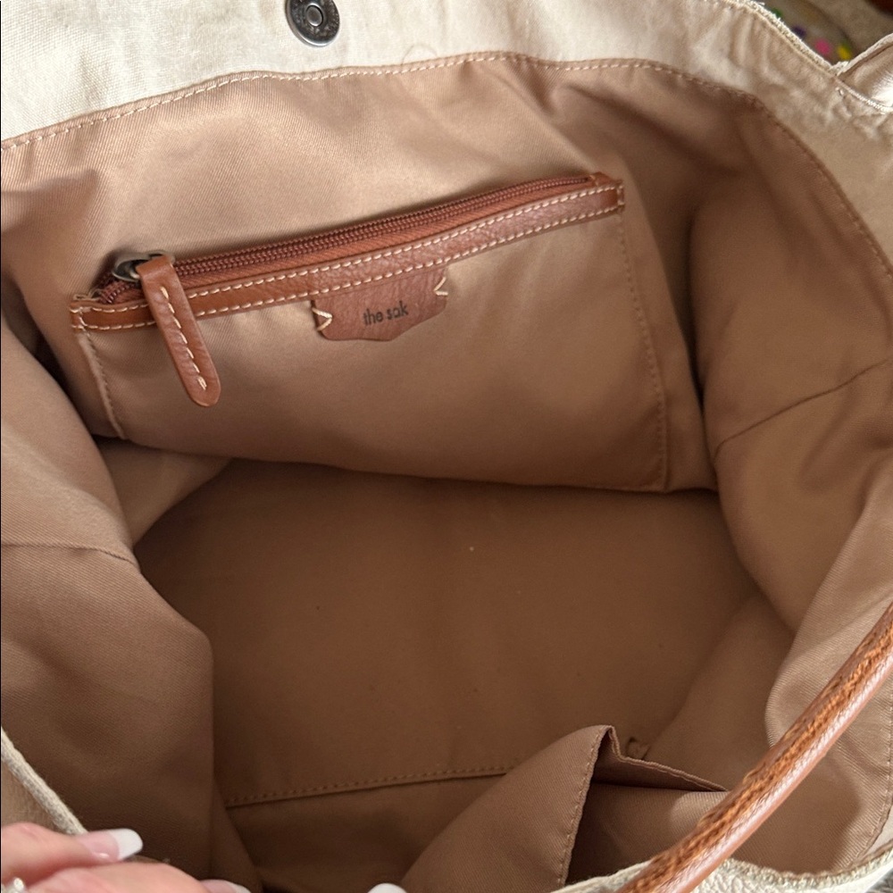 The Sak Felix large Elegant Cream Leather Tote Bag - Picture 6 of 7
